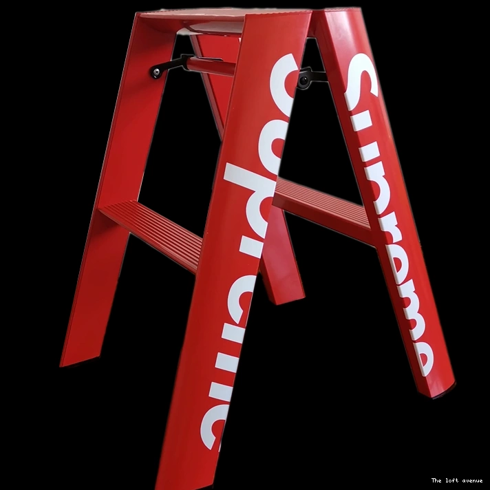 STEP LADDER LUCANO 0807